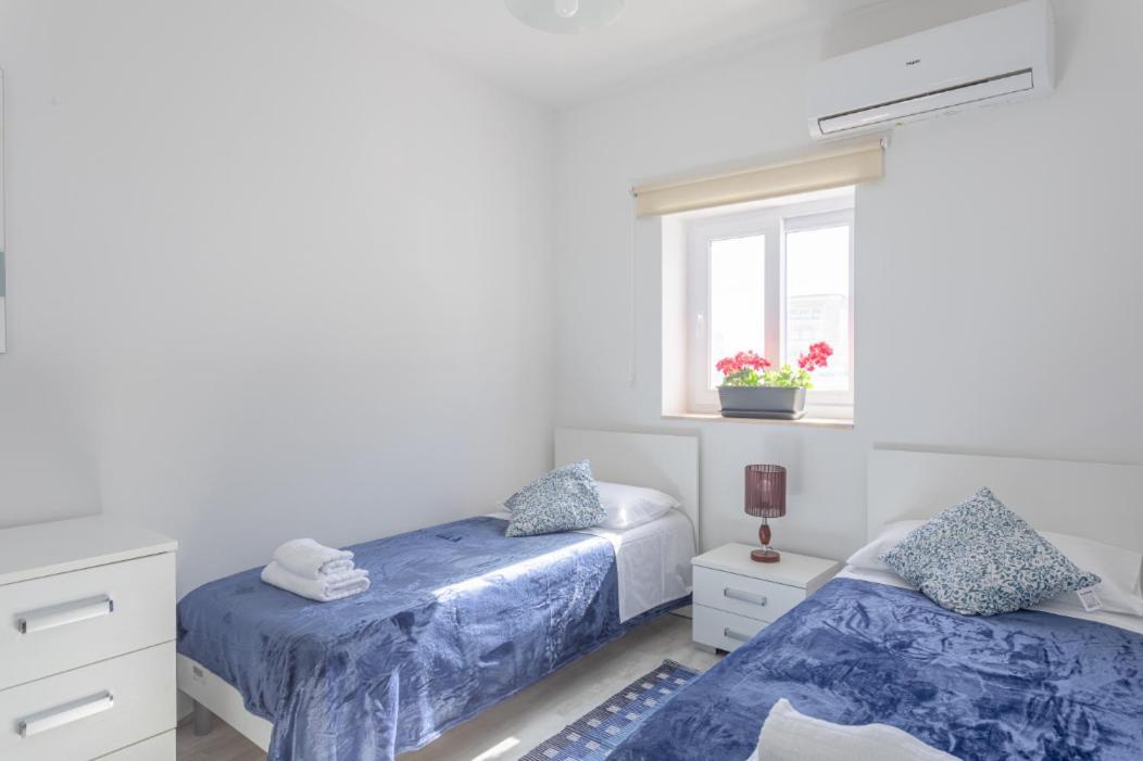 F3 Room 3, Private Room Two Single Beds Shared Bathroom 姆西达 外观 照片