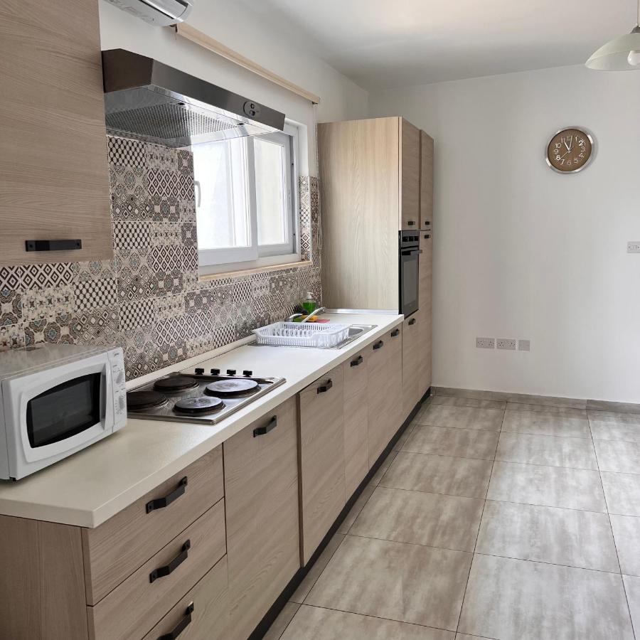 F3 Room 3, Private Room Two Single Beds Shared Bathroom 姆西达 外观 照片