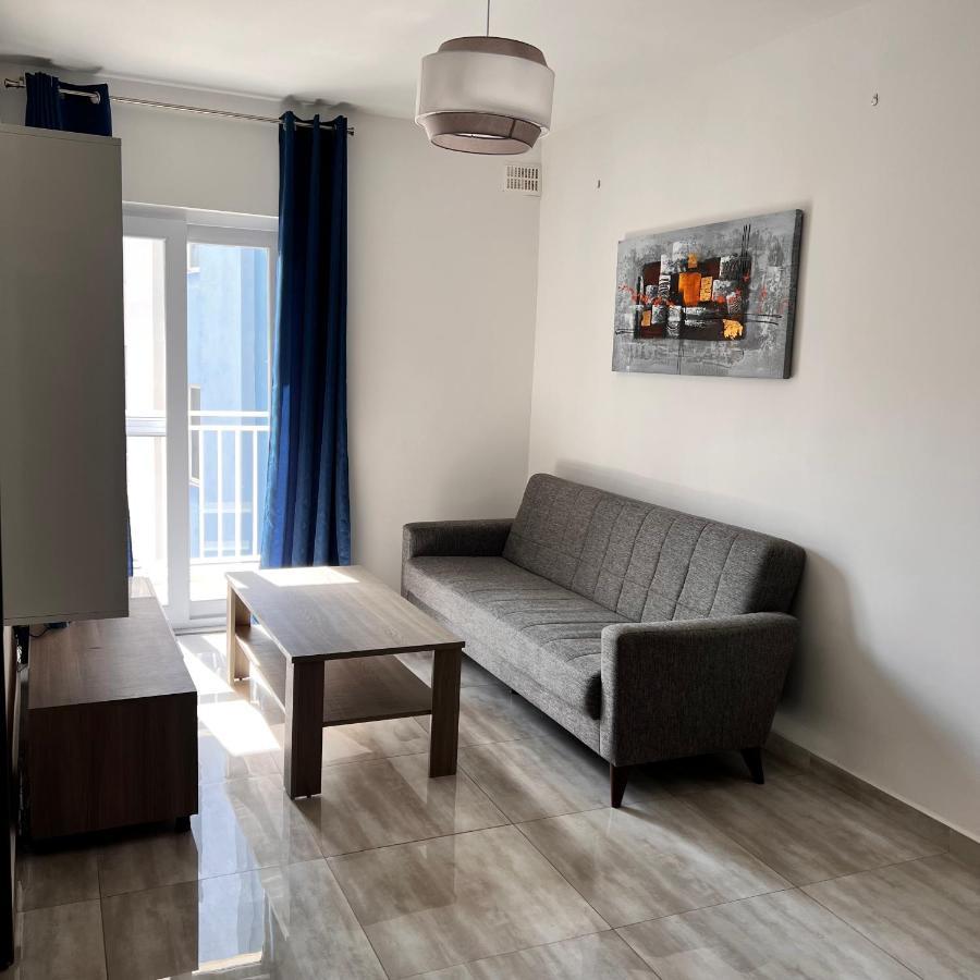 F3 Room 3, Private Room Two Single Beds Shared Bathroom 姆西达 外观 照片